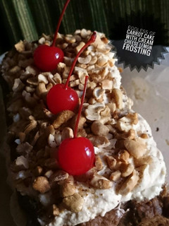 Foto resep Eggless carrot cake with cream cheese and lemon frosting