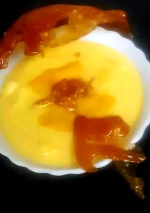 A picture of Mango custard with caramel flavour.