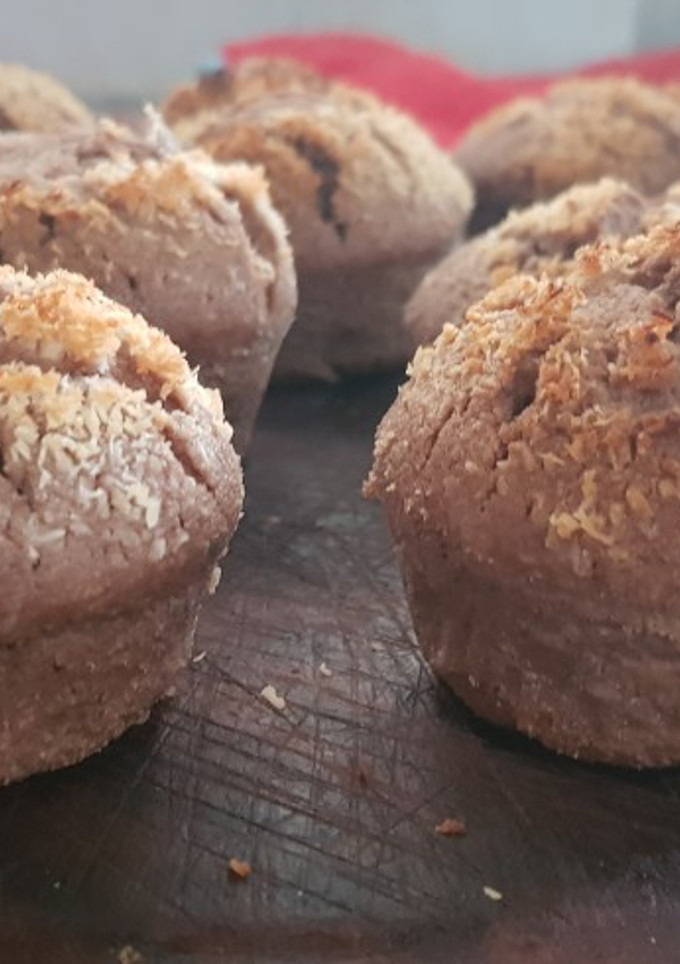 Una foto de Muffins de coco y chocolate