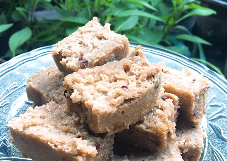 Vegan Gluten Free Banana Blondies