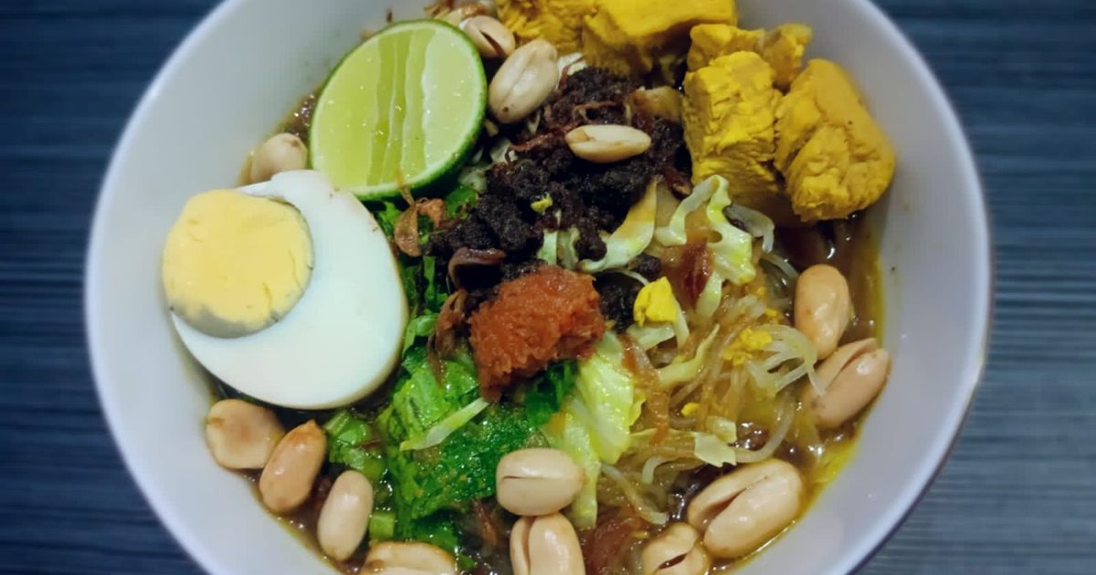 Soto Ayam Khas Sasak Lombok