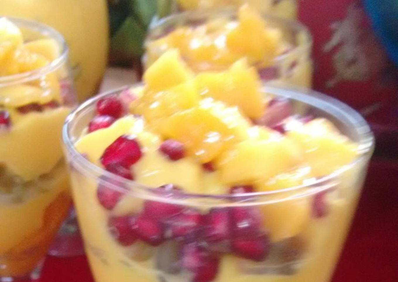Mango And Fruit Custard