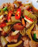Thịt kho dưa cải