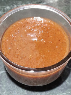 खजूर-इमली की चटनी (Khajoor imli ki chutney recipe in Hindi) रेसिपी मुख्य फोटो