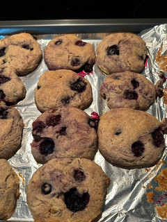 A picture of Blueberry Cookies.