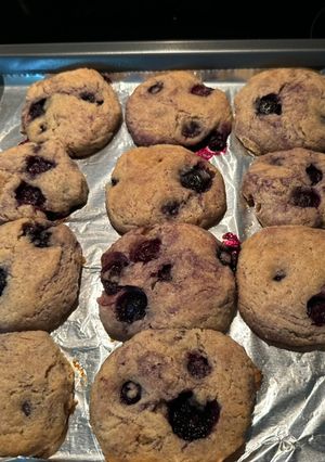 A picture of Blueberry Cookies.