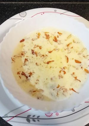 A picture of Kesar badam kheer.