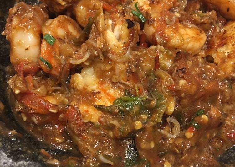 Langkah Mudah untuk Membuat Sambal ayam udang Anti Gagal