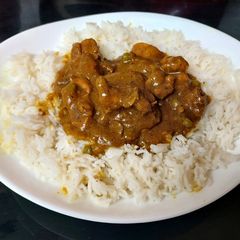 A picture of My Favourite Spicy Chicken Coconut Curry 👩‍🍳.