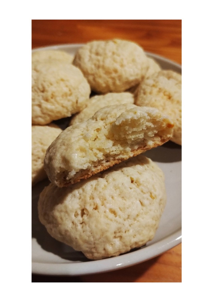 Una foto de Scones rápidos de limón 🍋