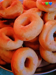 A picture of Doughnuts.
