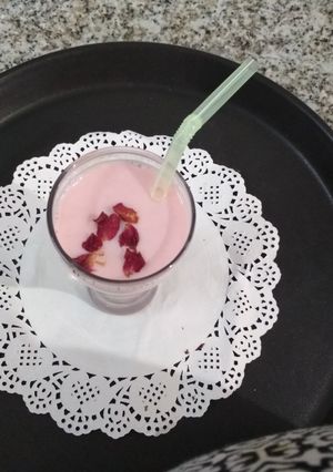 A picture of Milk Rose Sip.