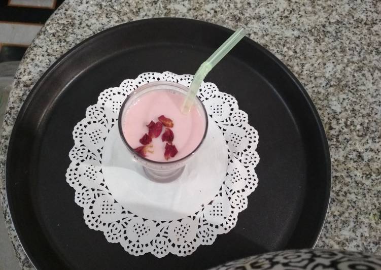 Simple Way to Prepare Favorite Milk Rose Sip
