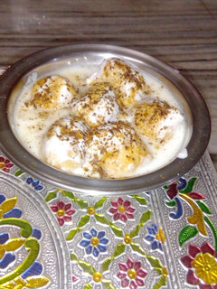 चावल के दही बड़े (Chawal ke dahi bade recipe in hindi) रेसिपी मुख्य फोटो