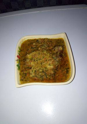 A picture of Egusi soup.
