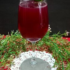 A picture of Super Healthy Aloe Vera Beetroot Drinks.