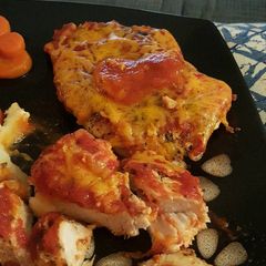 A picture of Cheesy Sketti Chicken.