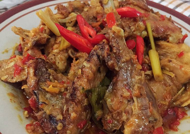 Cara Gampang meracik Ayam Pedas Bumbu Bali Anti Gagal