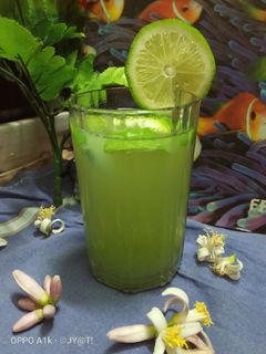 কিউকাম্বার লেমোনেড (cucumber lemonade recipe in Bengali) রেসিপির প্রধান ছবি
