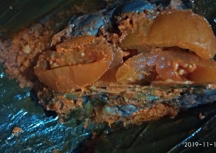 12.Botok jeroan ayam/ ati ampela kemangi