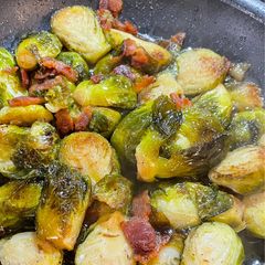 A picture of Candied Bacon Brussel Sprouts.