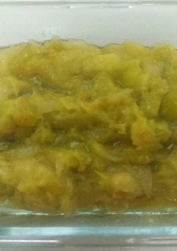 Una foto de Calabacín frito con cebolla