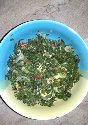 Foto resep Tumis Daun Singkong Teri