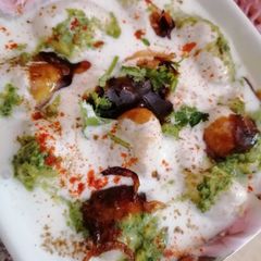 Dahi vada A picture of Dahi vada.