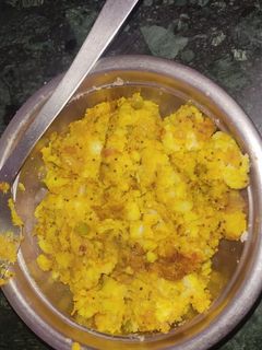 मसाला आलू(aloo masala recipe in hindi) रेसिपी मुख्य फोटो
