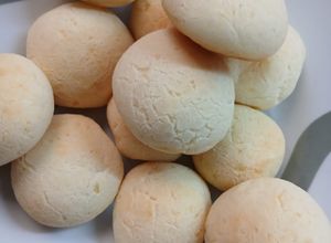 Una foto de Chipa súper fácil y rico (parecen de panadería)
