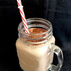 A picture of Chocolate Avacado shake.