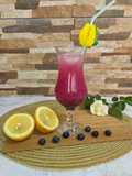 Limonada de arándanos y menta
