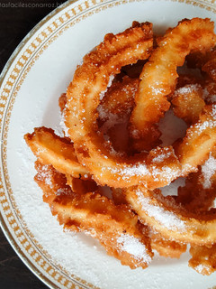 Una foto de Riquísimos churros con harina de arroz y almidón de maíz (SIN GLUTEN, SIN LACTOSA, ECONÓMICOS)
