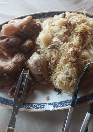 Sült csülök káposztával recept fotója