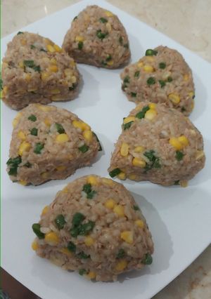 Foto resep Nasi kepal tuna