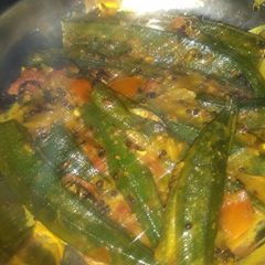 A picture of Okra in coconut milk (Kerala Style Bhindi).