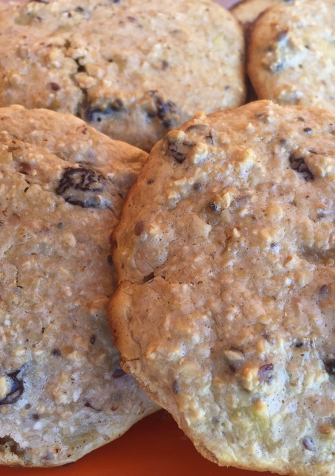 Una foto de Galletas light de avena y manzana sin harina