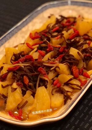 A picture of Stir-Fried Pineapple with Shredded Ginger and Wood Ear Mushrooms.