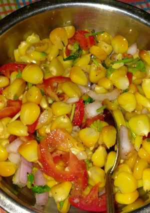 A picture of Corn salad.