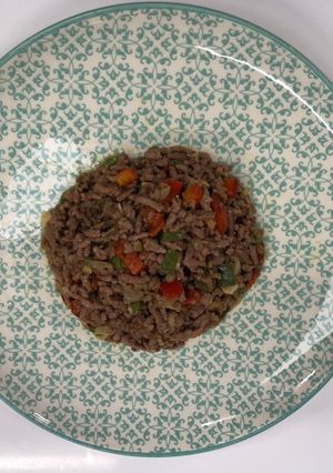 Una foto de Carne picada con verduras