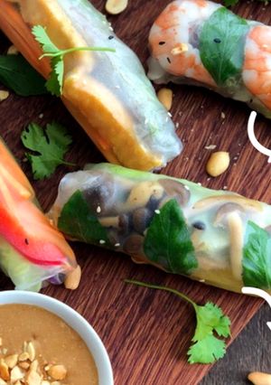 Hình của món Gỏi cuốn ngũ sắc.