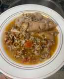 Patas de cerdo con arroz y lentejas extra tiernas