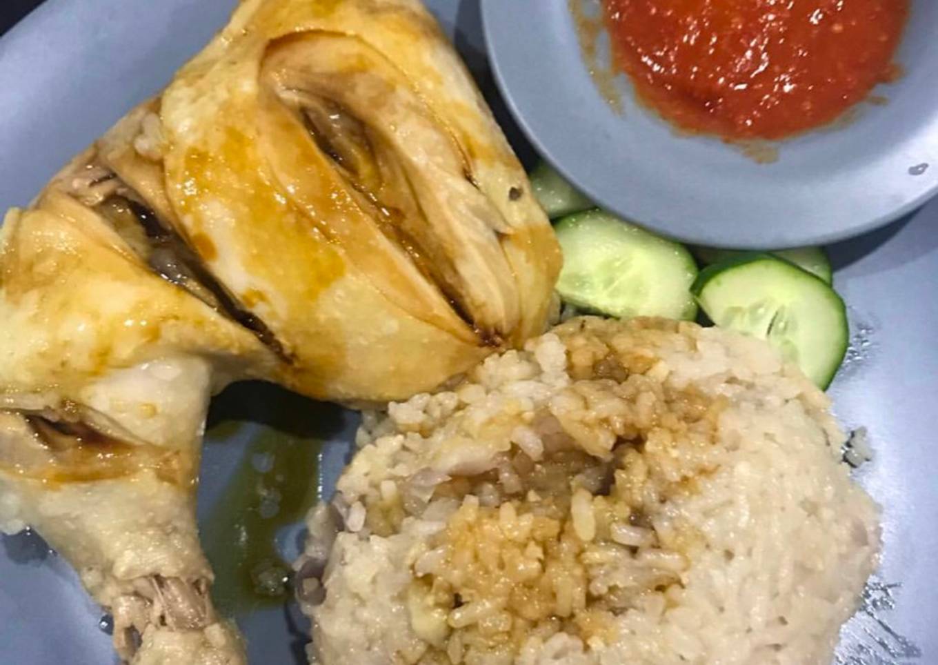 Mehedi dan nasi ayam