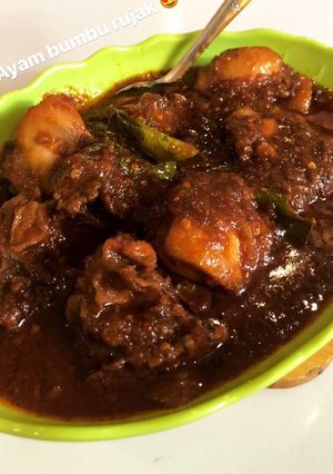Foto resep Ayam Bumbu Rujak Terbaik !