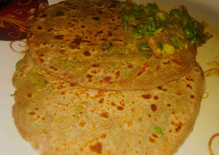 Simple Way to Prepare Speedy Raagi Aate Me Green Peas Stuffed Healthy Prandha
