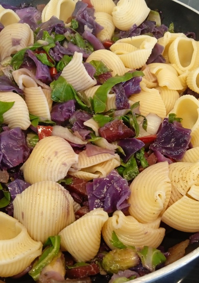 Una foto de Pasta ibérica con color