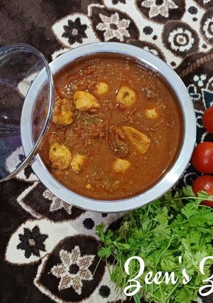 A picture of Arbi ka khatta Salan.
