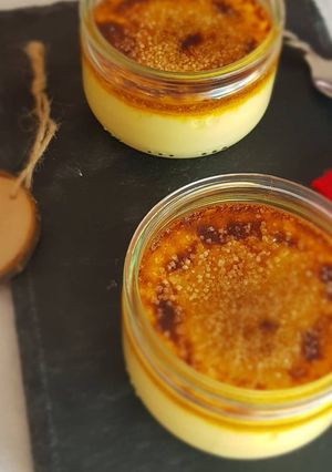 Une photo de °Crème brûlée °