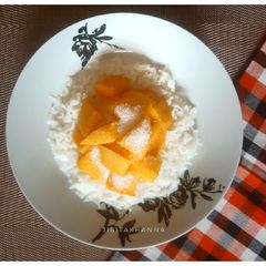 A picture of Aam Dudh Bhaat (Rice with Mango and milk).