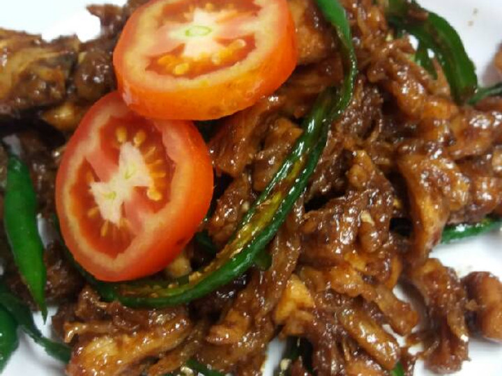 Cara Gampang Menyiapkan Ayam Suwir Pedas Manis, Sempurna